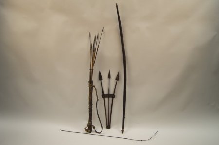Bow, Arrows and Quiver - Set